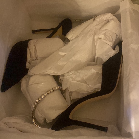 NWT Jimmy Choo Black Suede heels - Picture 7 of 7